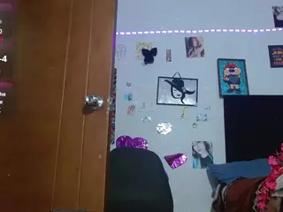 saray-extrovert's Live Sex Cam Show