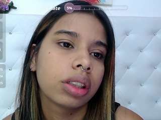  tiny-ebonyy chat room