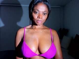 ebonydreamiin
