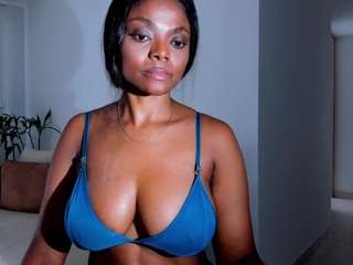 ebonydreamiin