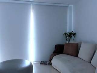ebonydreamiin from CamSoda is Freechat