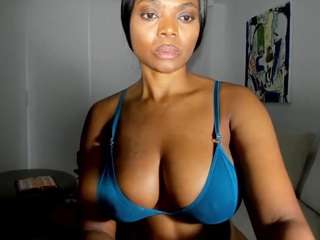 ebonydreamiin webcam