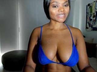 ebonydreamiin webcam