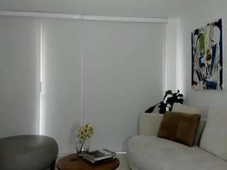 Live webcam model ebonydreamiin on Soda Cams