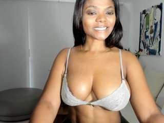 ebonydreamiin webcam