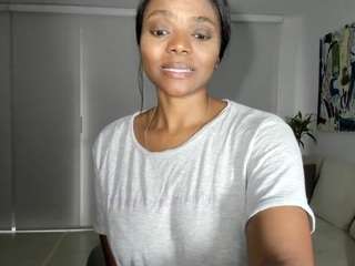 ebonydreamiin