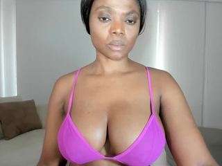 ebonydreamiin