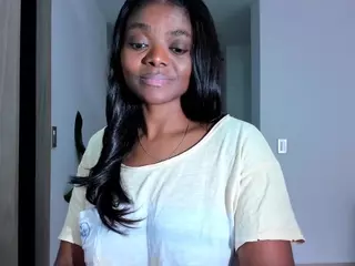 ebonydreamiin's Live Sex Cam Show