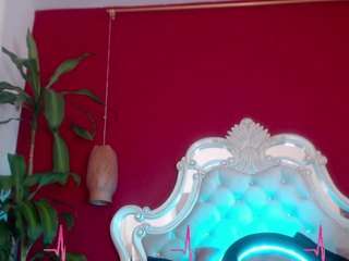 niaharris from CamSoda