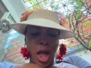 niaharris Live Webcam on CamSoda