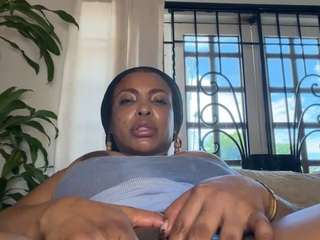 niaharris Live Webcam on CamSoda