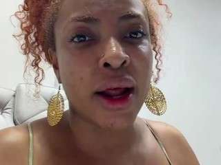 niaharris's CamSoda show and profile