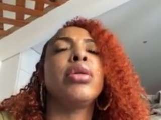 niaharris's CamSoda show and profile