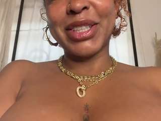 niaharris webcam