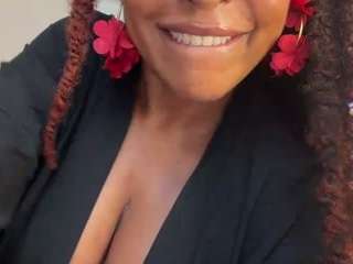 Nia Harriss live cam