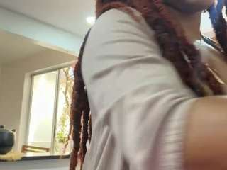Nia Harriss