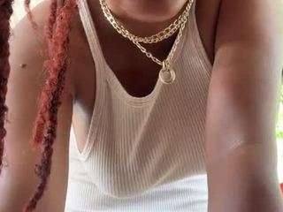 Nia Harriss