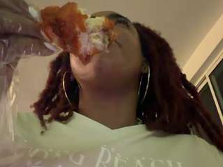 Nia Harriss