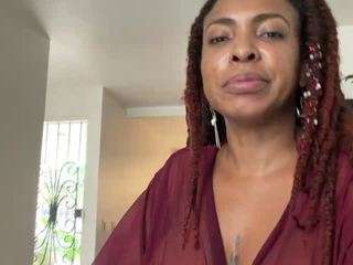Nia Harriss