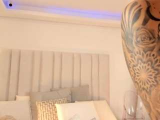 im-bri Live Webcam on CamSoda