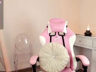 im-bri Live Webcam on CamSoda