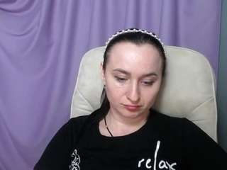 NinaFlawlees live cam on CamSoda