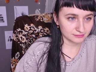 NinaFlawlees live cam preview