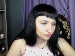 NinaFlawlees live cam preview