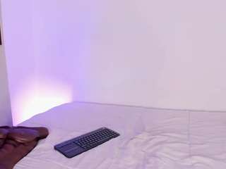 Live webcam model auroradurand on Soda Cams