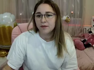 DoraSun's Live Sex Cam Show