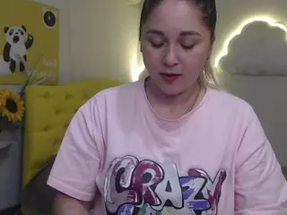 DoraSun's Live Sex Cam Show