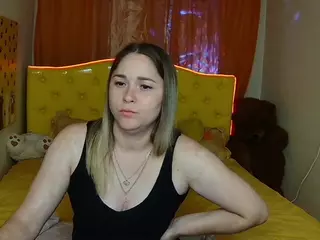 DoraSun's Live Sex Cam Show