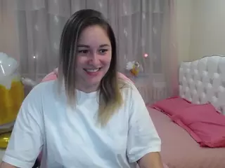 DoraSun's Live Sex Cam Show