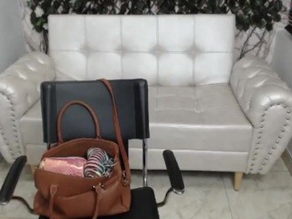 xoxo-yulissa (xoxo-yulissa) Nude on Cam. Free Live Sex Chat Room - Camsoda