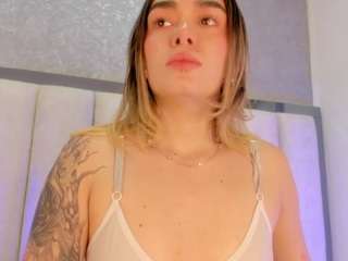  lucy-vega chat room