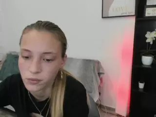 LenaPaul18's Live Sex Cam Show