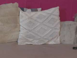 loriminelli live cam profile