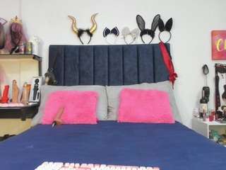 emmily-giraldo webcam