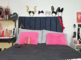 emmily-giraldo webcam