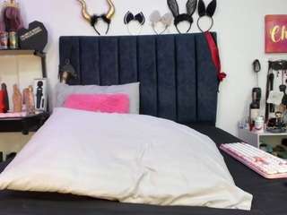 Emmily Giraldo live webcam show