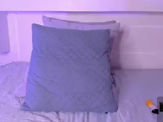 Halsey's Live Sex Cam Show