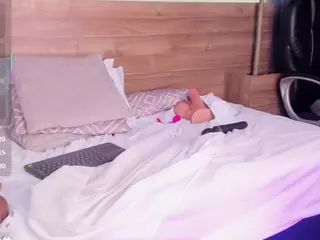 violett-gomez's Live Sex Cam Show