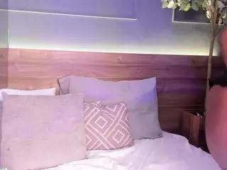 violett-gomez's Live Sex Cam Show