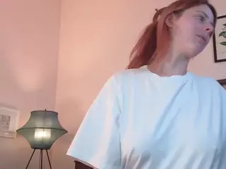 dolllesli's Live Sex Cam Show