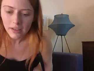 dolllesli's Live Sex Cam Show