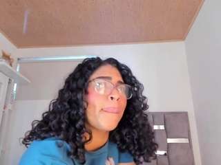 iriss-25 Live Webcam on CamSoda