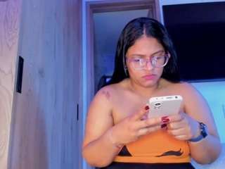 iriss-25 Sex Cam Show
