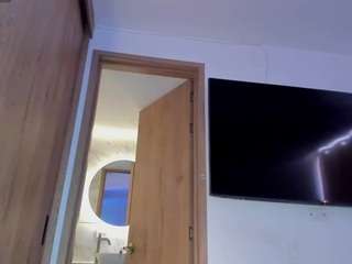 iriss-25 live webcam show