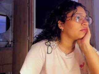 iriss-25 live webcam show