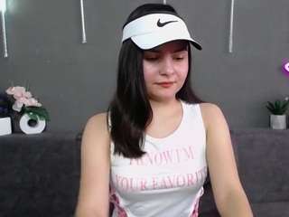 le modèle jasmineasha est en webcam porno dans un show sur le site camsoda, il possède les tags suivants: amateur,robe,lush,natural,no drinking,no smoking,orgasm,outside,pussy,spank,ass,spanking,student,tease,teen 18,toys,twerk,wet,young adult,lovense